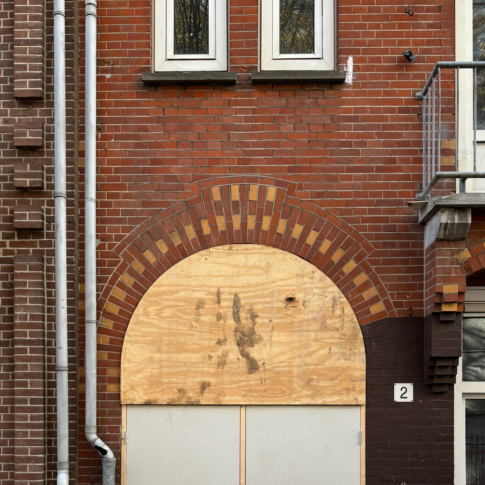 temporary-design-door-05